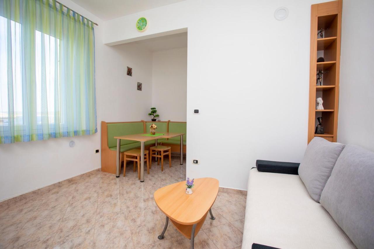 Apartman Lidija Koromačno 외부 사진